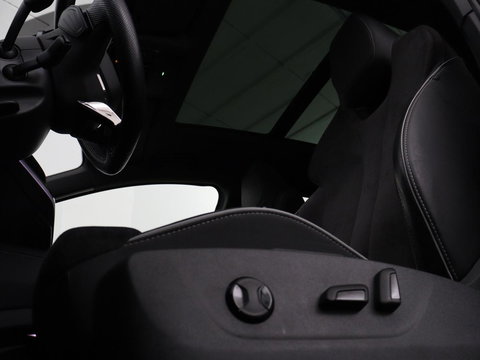 Škoda Enyaq iV 80 Sportline | SOH 91% | Panoramdak | Head-Up | Trekhaak | Adaptive cruise | 360 Camera | Stoelverwarming | Matrix LED | Memory | Carplay | Navigatie | Alcantara