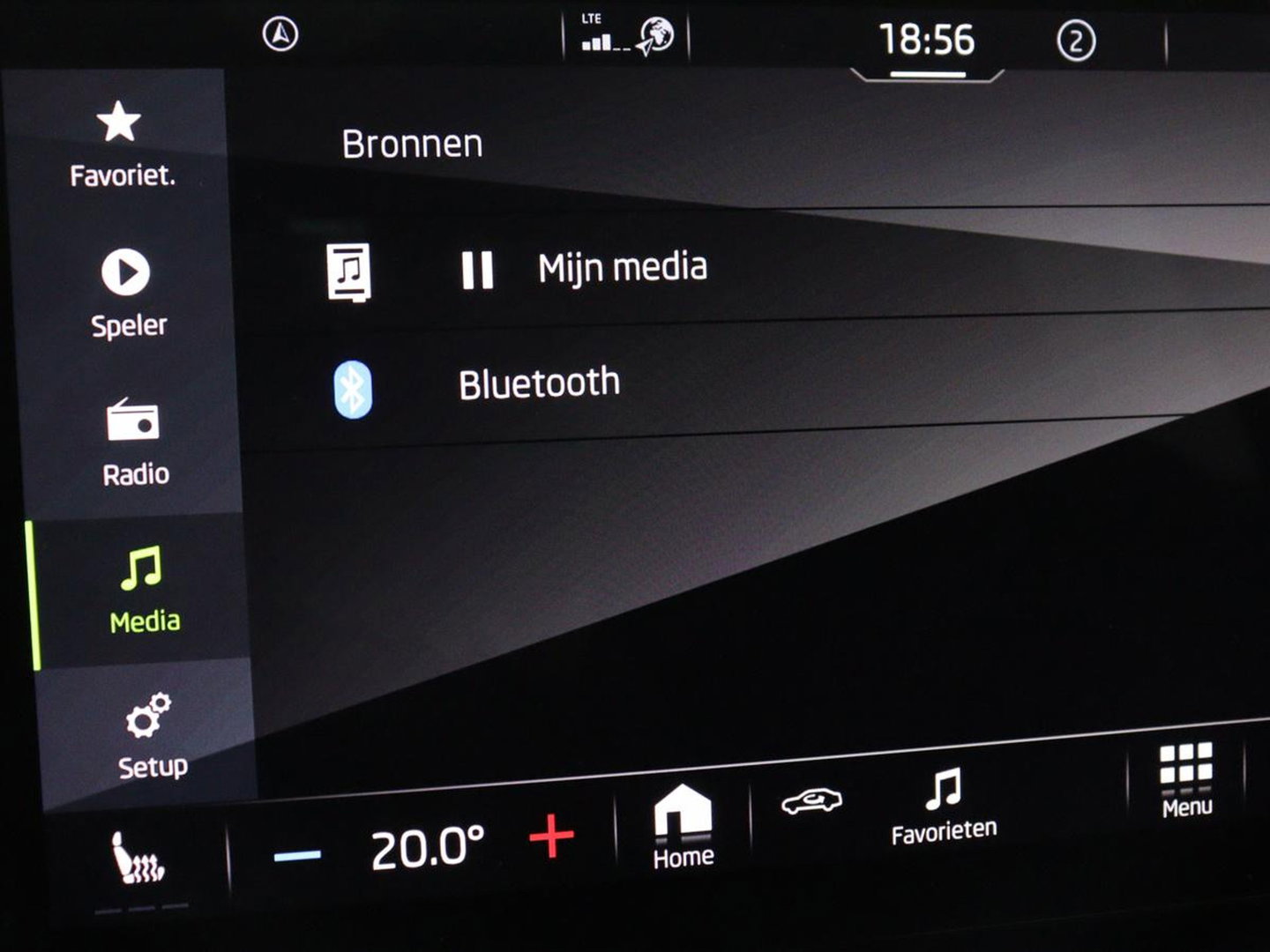 Škoda Enyaq iV 80 Sportline | SOH 91% | Panoramdak | Head-Up | Trekhaak | Adaptive cruise | 360 Camera | Stoelverwarming | Matrix LED | Memory | Carplay | Navigatie | Alcantara