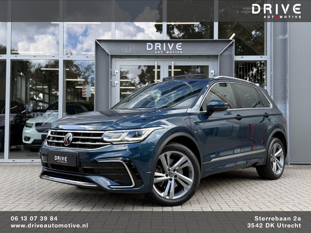 Volkswagen Tiguan - 1.4 TSI eHybrid R-Line Business+ SOH94%|Pano|Leer|Memory|360Cam|Trekhaak|Winter/Zomer banden
