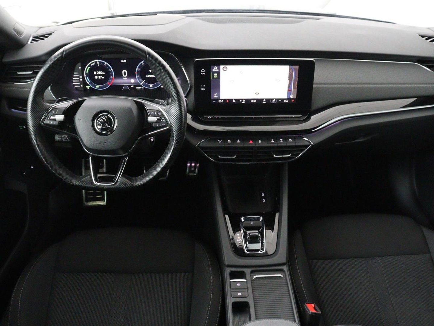 Škoda Octavia 1.4 TSI iV PHEV Sportline | SOH 92% | Head-Up | Adaptive Cruise | Carplay | Stoelverwarming | Side Assist | Memory | Navigatie | Full LED | Sfeerverlichting | Canton Sound | PHEV | Plug In