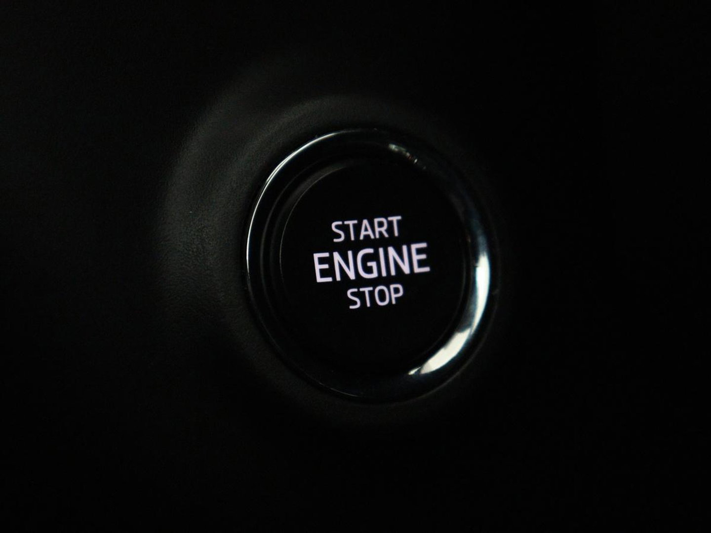 Škoda Octavia 1.4 TSI iV PHEV Sportline | SOH 92% | Head-Up | Adaptive Cruise | Carplay | Stoelverwarming | Side Assist | Memory | Navigatie | Full LED | Sfeerverlichting | Canton Sound | PHEV | Plug In