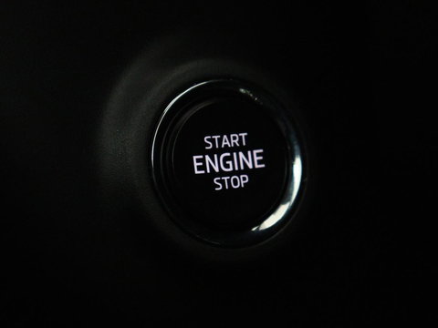 Škoda Octavia 1.4 TSI iV PHEV Sportline | SOH 92% | Head-Up | Adaptive Cruise | Carplay | Stoelverwarming | Side Assist | Memory | Navigatie | Full LED | Sfeerverlichting | Canton Sound | PHEV | Plug In