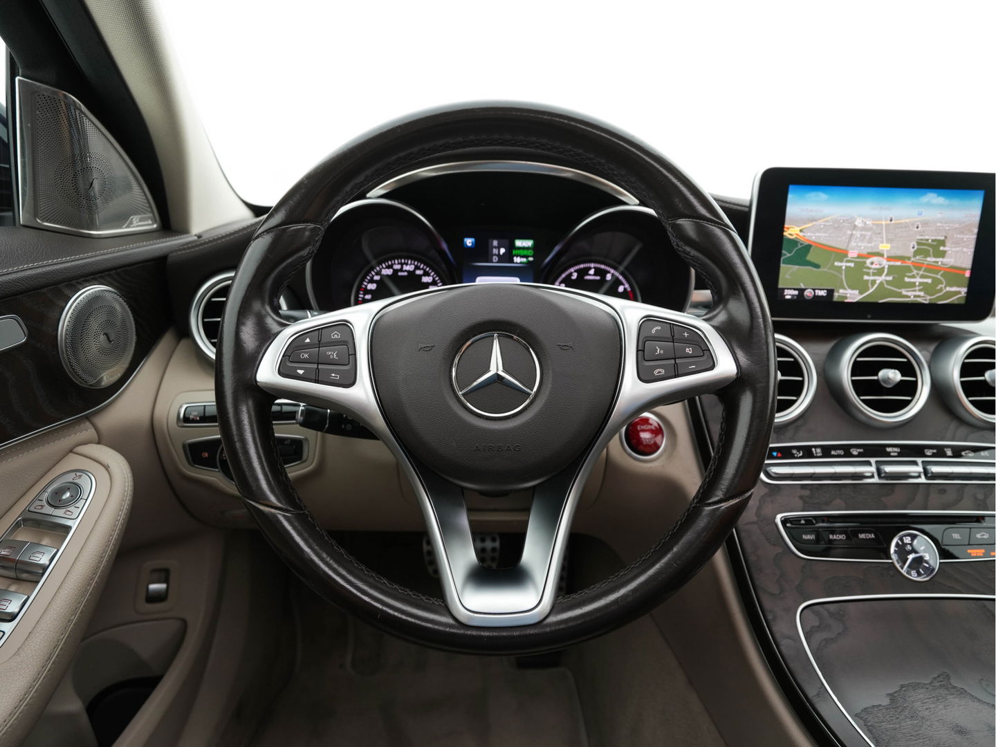 Mercedes-Benz C-Klasse 350 e Lease Edition Aut. *PANO | LUXURY-LEATHER | BURMESTER-AUDIO | FULL-LED | NAVI-FULLMAP | HEATED-SPORTSEATS | CAMERA | AIRMATIC | PRIVACY-GLASS | ECC | CRUISE | KEYLESS | 17''ALU*