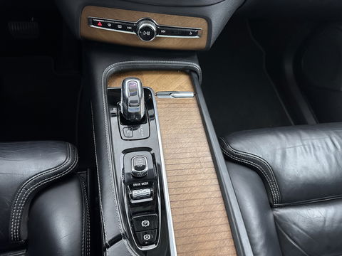 Volvo XC90 2.0 T8 Twin Engine AWD Inscription Aut.*PANO | HEAD-UP | LEATHER | FULL-LED | MEMORY-PACK | DIGI-COCKPIT | HARMAN/KARDON | CAMERA | HEATED-COMFORTSEATS | LANE-ASSIST | CARPLAY | AIR-SUSPENSION | ECC | PDC | CRUISE | TOWBAR | 2