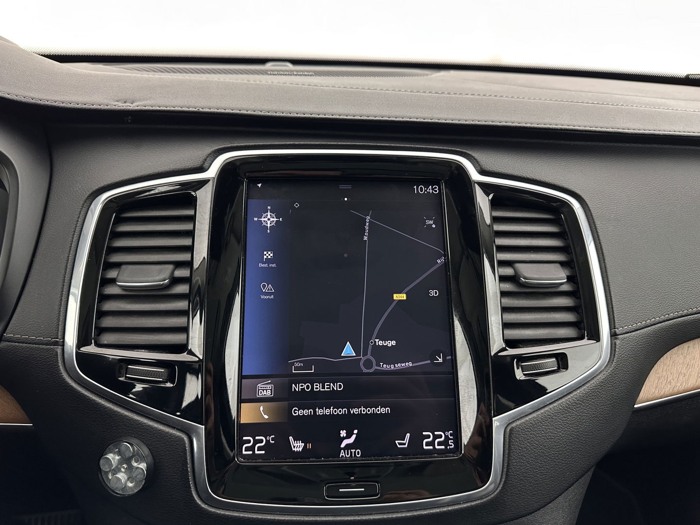 Volvo XC90 2.0 T8 Twin Engine AWD Inscription Aut.*PANO | HEAD-UP | LEATHER | FULL-LED | MEMORY-PACK | DIGI-COCKPIT | HARMAN/KARDON | CAMERA | HEATED-COMFORTSEATS | LANE-ASSIST | CARPLAY | AIR-SUSPENSION | ECC | PDC | CRUISE | TOWBAR | 2