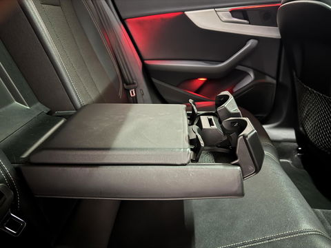 Audi A4 Avant 2.0 TFSI Quattro S-Line Pano ACC Massage Carplay