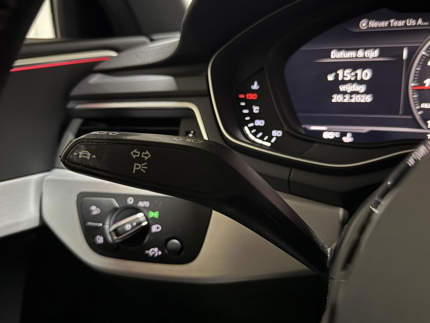 Audi A4 Avant 2.0 TFSI Quattro S-Line Pano ACC Massage Carplay