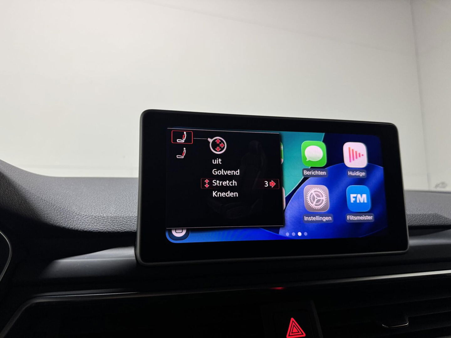 Audi A4 Avant 2.0 TFSI Quattro S-Line Pano ACC Massage Carplay