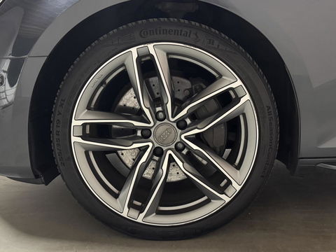 Audi A4 Avant 2.0 TFSI Quattro S-Line Pano ACC Massage Carplay