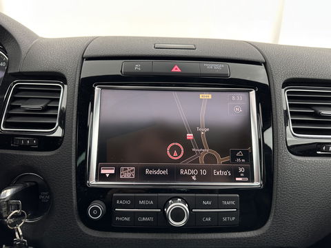 Volkswagen Touareg 3.0 TDI Highline Aut. *PANO | LEATHER | XENON | MEMORY-PACK | DYNAUDIO | NAVI-FULLMAP | AIR-SUSPENSION | CAMERA | SHIFT-PADDLES | ECC | PDC | CRUISE | 18''ALU | TOWBAR*