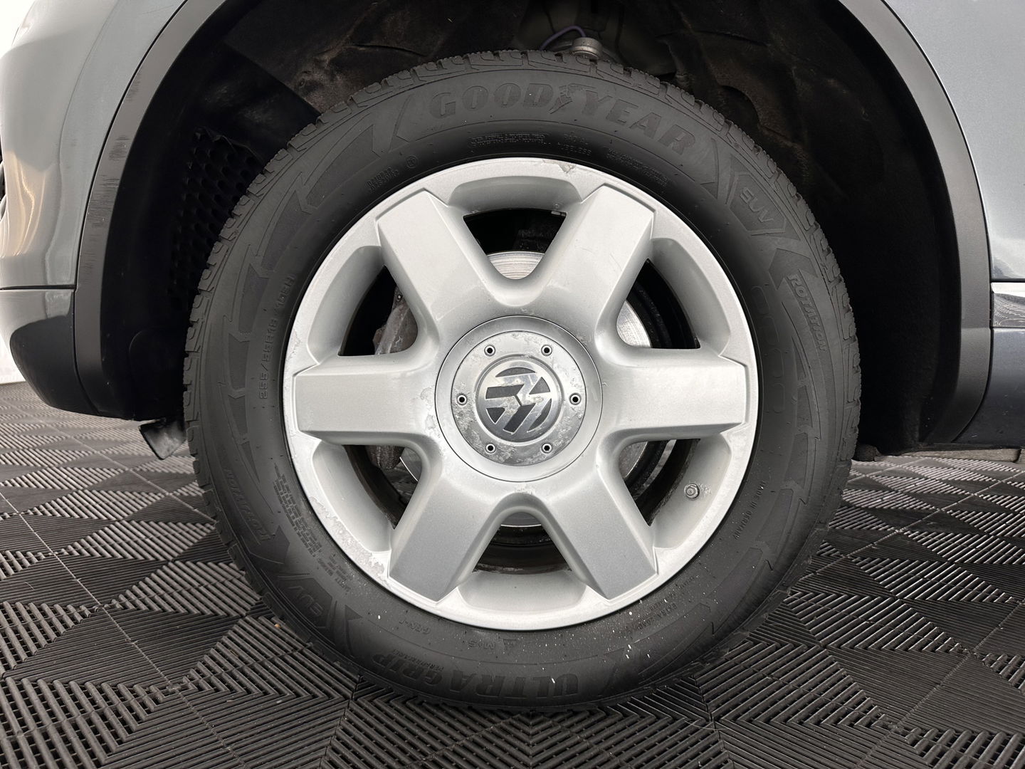 Volkswagen Touareg 3.0 TDI Highline Aut. *PANO | LEATHER | XENON | MEMORY-PACK | DYNAUDIO | NAVI-FULLMAP | AIR-SUSPENSION | CAMERA | SHIFT-PADDLES | ECC | PDC | CRUISE | 18''ALU | TOWBAR*