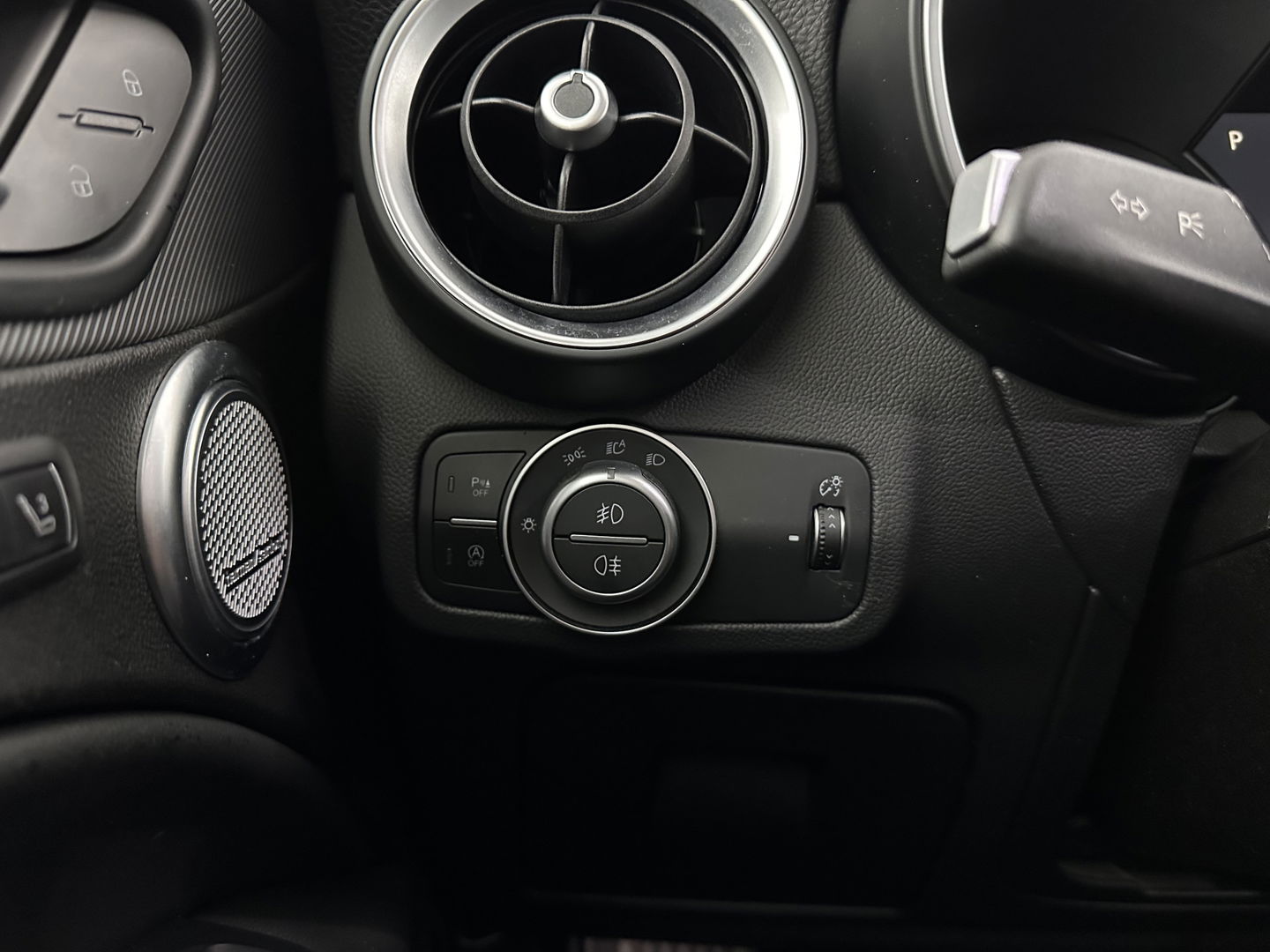 Alfa Romeo Stelvio 2.2d AWD Super Aut. *PANO | ADAPTIVE-CRUISE | LEATHER | XENON | MEMORY-PACK | HARMAN/KARDON | BLIND-SPOT | CAMERA | DAB+ | NAVI-FULLMAP | HEATED-SPORTSEATS | ECC | PDC | TOWBAR | 19''ALU*