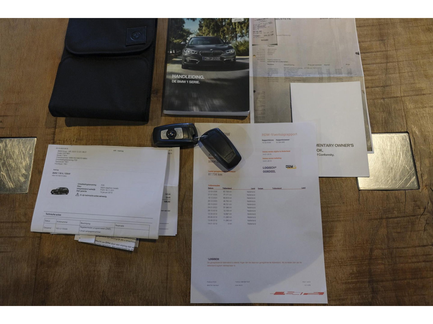 BMW 1-serie 118i M-sport 136pk Schuifdak M140i look Sportinterieur leder NLauto DAB Clima Cruise 18" LMV