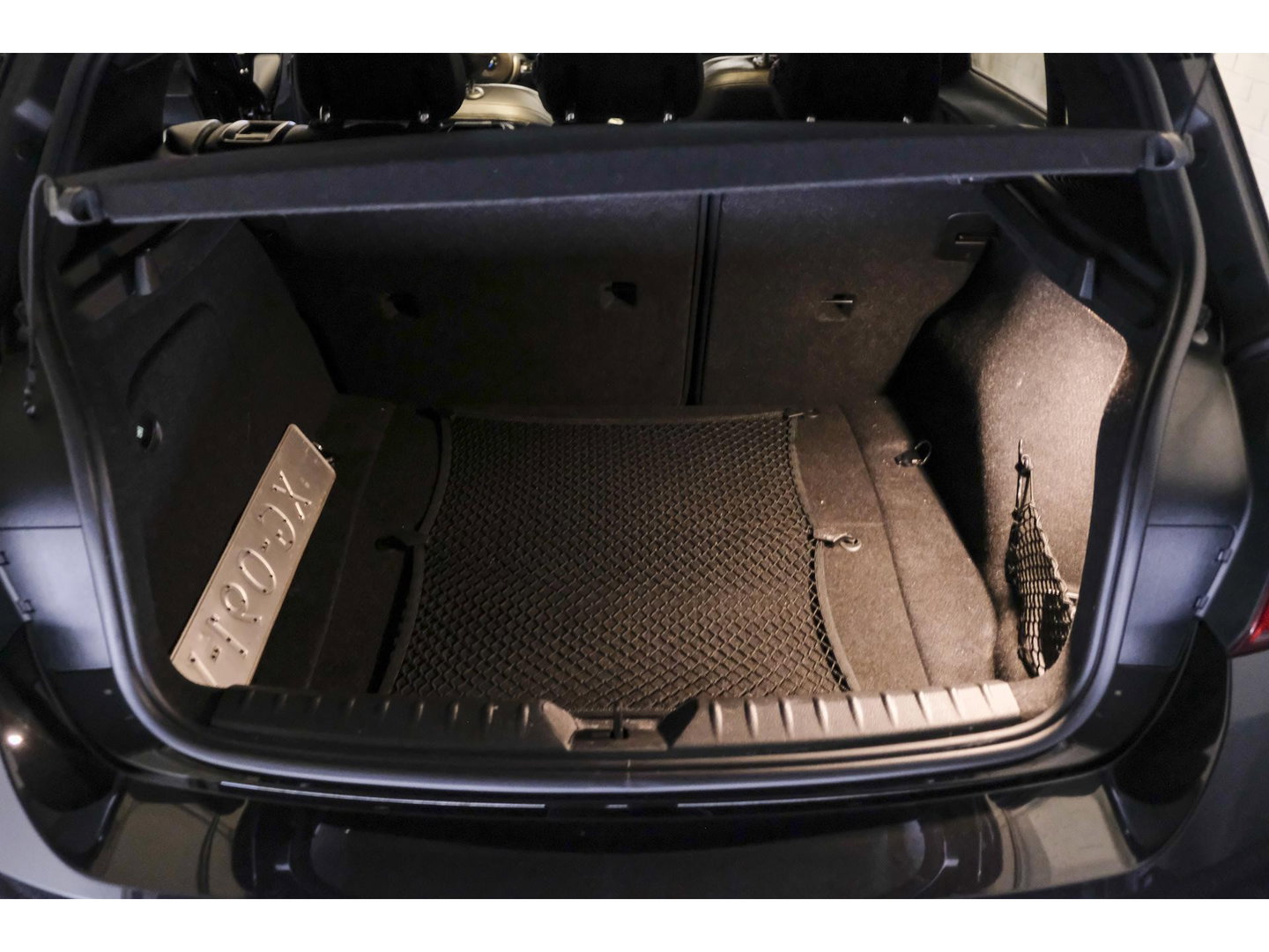 BMW 1-serie 118i M-sport 136pk Schuifdak M140i look Sportinterieur leder NLauto DAB Clima Cruise 18" LMV