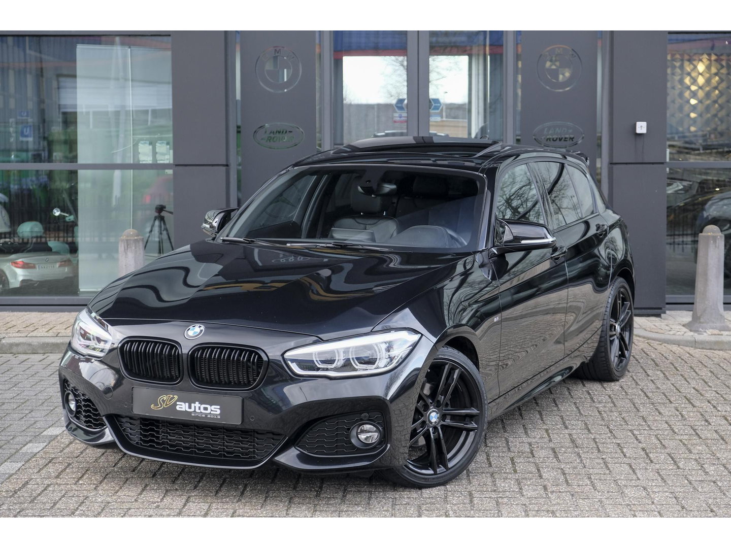 BMW 1-serie 118i M-sport 136pk Schuifdak M140i look Sportinterieur leder NLauto DAB Clima Cruise 18" LMV