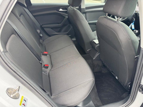 Audi A1 SPORTBACK 30 TFSI S Line S Tronic Navi PDC Virtual Stoelv.