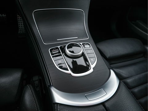 Mercedes-Benz GLC 350e 4MATIC Premium Plus Plug-in Aut. *LEATHER | FULL-LED | BLIND-SPOT | HEATED-SPORTSEATS | CAMERA | KEYLESS | AIR-SUSPENSION | ADAPTIVE-CRUISE | PRIVACY-GLASS | NAVI-FULLMAP | 20''ALU*