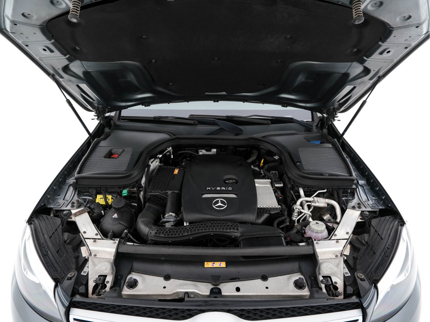 Mercedes-Benz GLC 350e 4MATIC Premium Plus Plug-in Aut. *LEATHER | FULL-LED | BLIND-SPOT | HEATED-SPORTSEATS | CAMERA | KEYLESS | AIR-SUSPENSION | ADAPTIVE-CRUISE | PRIVACY-GLASS | NAVI-FULLMAP | 20''ALU*