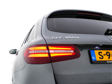 Mercedes-Benz GLC 350e 4MATIC Premium Plus Plug-in Aut. *LEATHER | FULL-LED | BLIND-SPOT | HEATED-SPORTSEATS | CAMERA | KEYLESS | AIR-SUSPENSION | ADAPTIVE-CRUISE | PRIVACY-GLASS | NAVI-FULLMAP | 20''ALU*