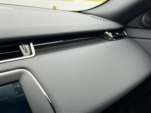 Land Rover Range Rover Evoque 2.0 P200 AWD R-Dynamic