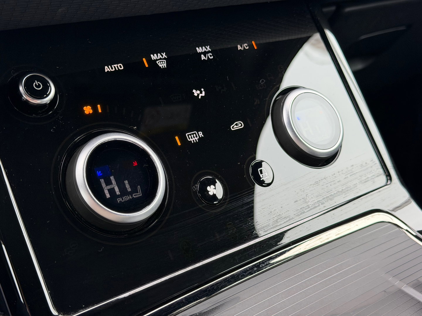 Land Rover Range Rover Evoque 2.0 P200 AWD R-Dynamic