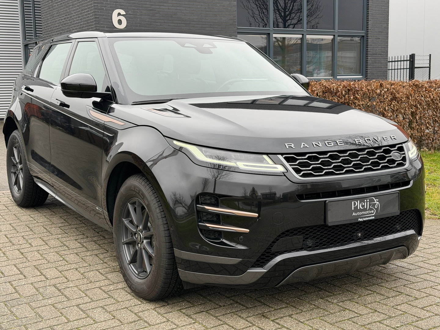 Land Rover Range Rover Evoque 2.0 P200 AWD R-Dynamic