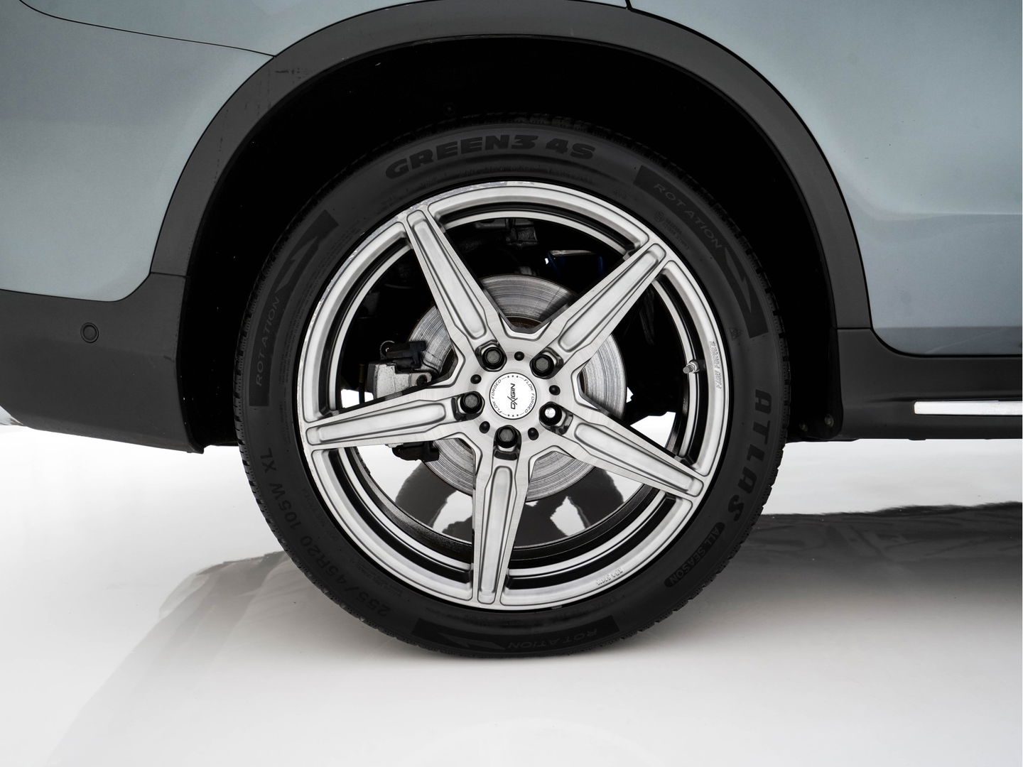 Mercedes-Benz GLC 350e 4MATIC Premium Plus Plug-in Aut. *LEATHER | FULL-LED | BLIND-SPOT | HEATED-SPORTSEATS | CAMERA | KEYLESS | AIR-SUSPENSION | ADAPTIVE-CRUISE | PRIVACY-GLASS | NAVI-FULLMAP | 20''ALU*