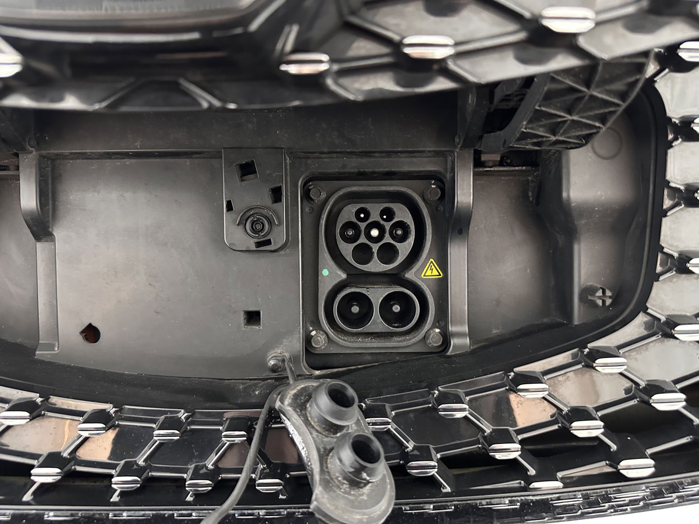 MG ZS EV Luxury 45 kWh INCL-BTW) Aut. *PANO | LEATHER | CCS-FASTLOADER | KEYLESS | NAVI-FULLMAP | ADAPTIVE-CRUISE | CAMERA | HEATED-SPORTSEATS | CARPLAY | BLINDSPOT | DAB | LANE-ASSIST | 17''ALU*