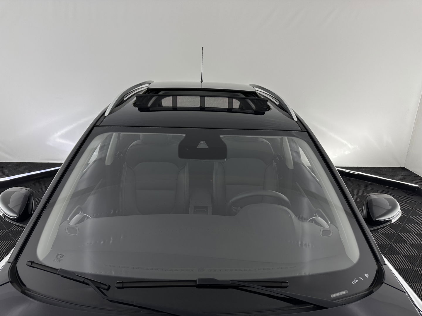 MG ZS EV Luxury 45 kWh INCL-BTW) Aut. *PANO | LEATHER | CCS-FASTLOADER | KEYLESS | NAVI-FULLMAP | ADAPTIVE-CRUISE | CAMERA | HEATED-SPORTSEATS | CARPLAY | BLINDSPOT | DAB | LANE-ASSIST | 17''ALU*