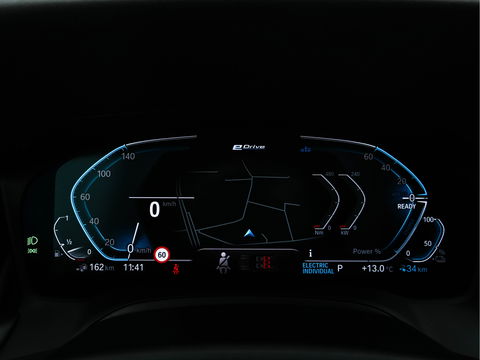 BMW 3 Serie Touring 320e Business Edition Plus [Plug-In] (INCL-BTW) Aut. *LEATHER | FULL-LED | HEATED-SPORTSEATS | DIGI-COCKPIT | HIFI-SOUND | NAVI-FULLMAP | PRIVACYGLASS | PDC | AMBIENTLIGHT | DAB | KEYLESS | TOWBAR | 17"ALU* *