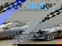 BMW 2 Serie - Active Tourer 218i Trekhaak Panoramadak Stuurwielverwarming Stoelverwarming LED Achteruitrijcamera Keyless Entry Carplay