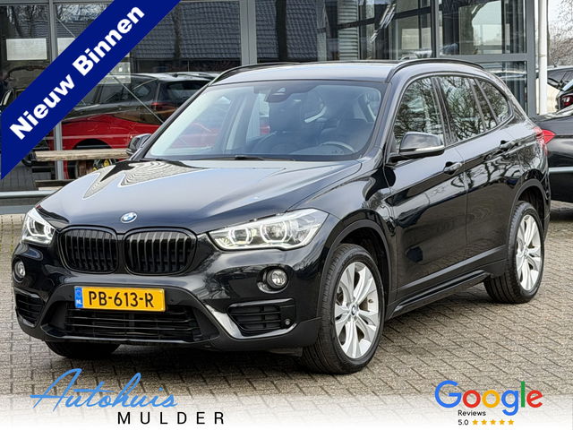 BMW X1 - sDrive20i Corporate Lease High Executive Automaat/Leder/Stoelverwarming/HUD