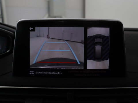 Peugeot 3008 1.6 e-THP Allure | Panoramadak | Trekhaak | Stoelverwarming | Adaptive cruise | FOCAL Sound | 360 Camera | Half leder | Keyless | Full LED | Massage | Navigatie