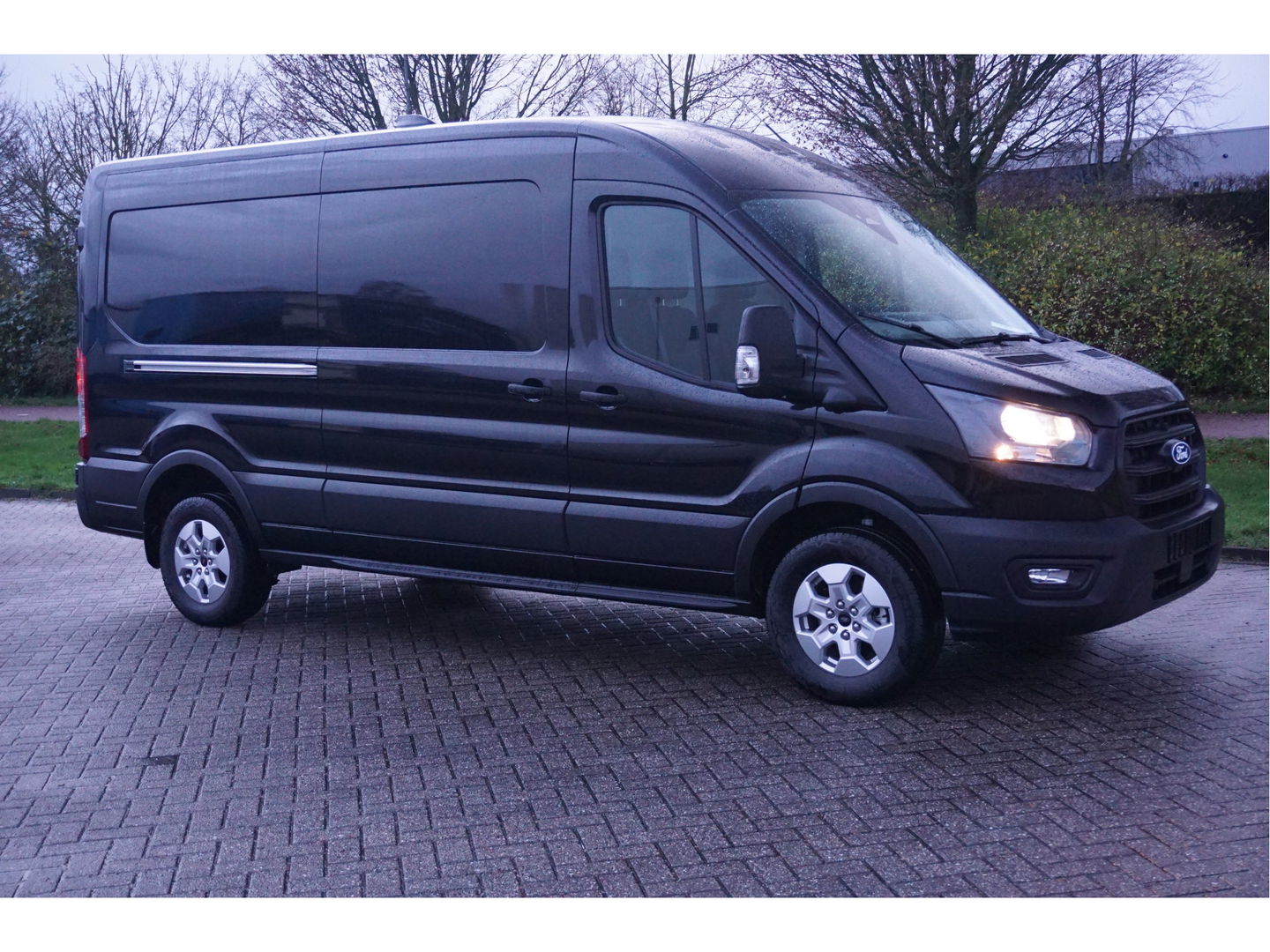 Ford Transit 350L L3H2 Trend AUT 130PK BPM VRIJ Sync4 Navi, Adap. Cruise, 360° Cam, Trekhaak!! NR. A54