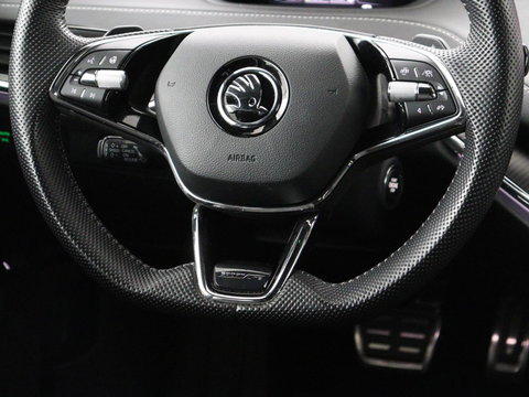 Škoda Enyaq iV 80 Sportline | SOH 94% | Panoramadak | Stoelverwarming | Memory | Adaptive cruise | Leder/Alcantara | Camera | Carplay | Keyless | DAB | Navigatie | Matrix LED