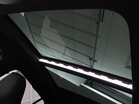 Škoda Enyaq iV 80 Sportline | SOH 94% | Panoramadak | Stoelverwarming | Memory | Adaptive cruise | Leder/Alcantara | Camera | Carplay | Keyless | DAB | Navigatie | Matrix LED