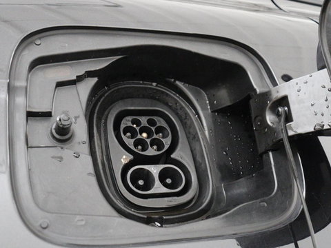 Škoda Enyaq iV 80 Sportline | SOH 94% | Panoramadak | Stoelverwarming | Memory | Adaptive cruise | Leder/Alcantara | Camera | Carplay | Keyless | DAB | Navigatie | Matrix LED