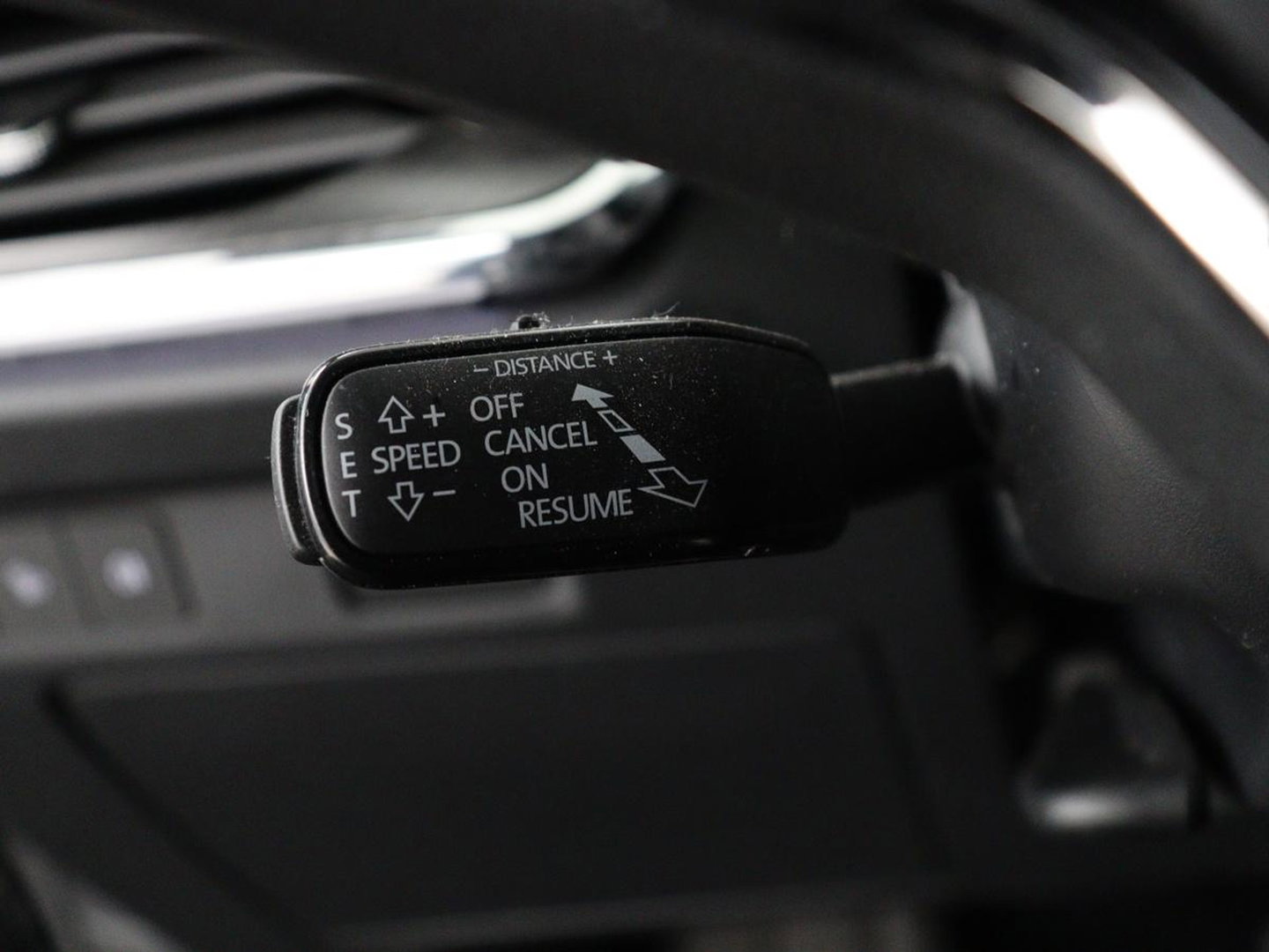 Škoda Enyaq iV 80 Sportline | SOH 94% | Panoramadak | Stoelverwarming | Memory | Adaptive cruise | Leder/Alcantara | Camera | Carplay | Keyless | DAB | Navigatie | Matrix LED