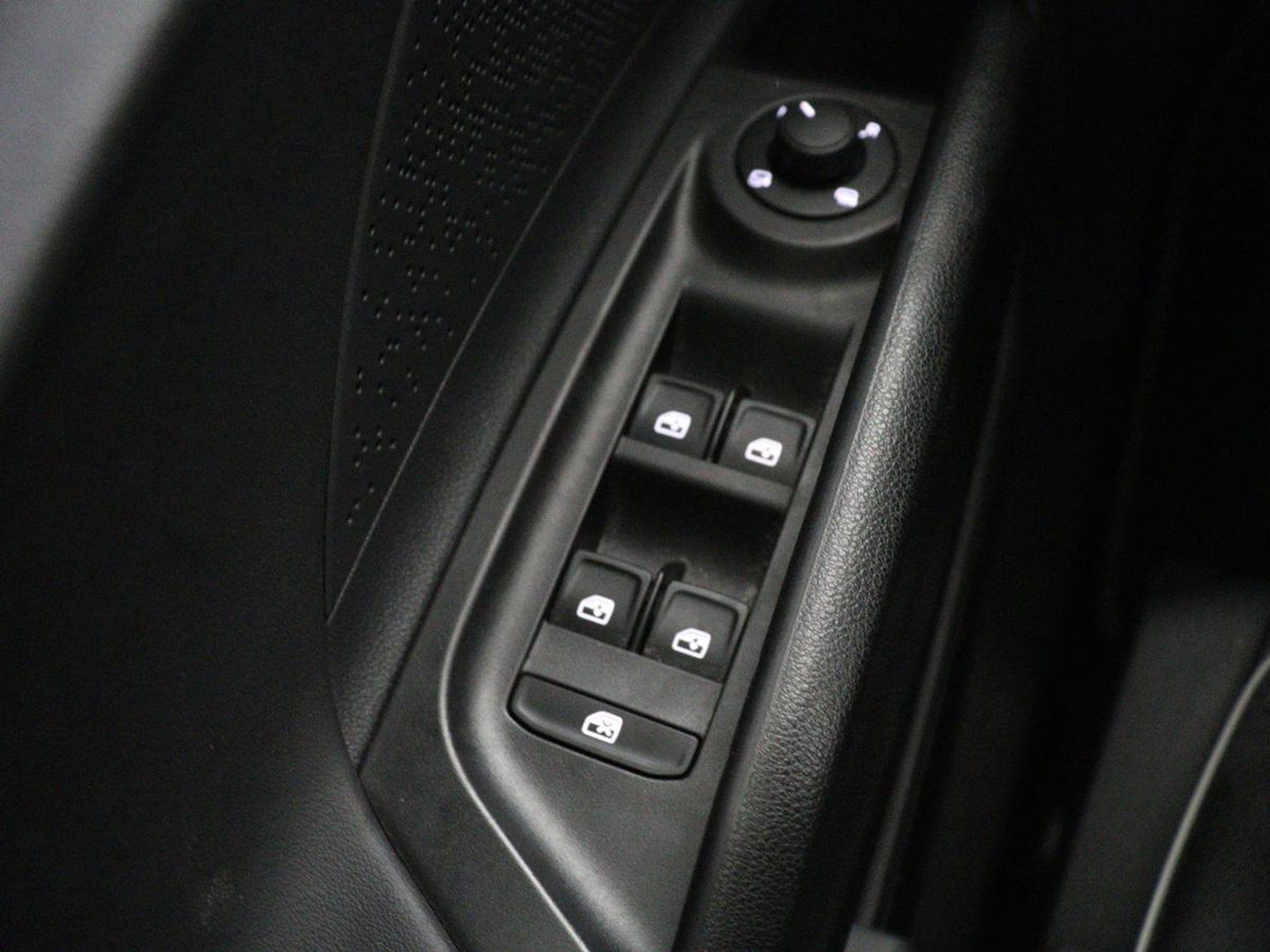 Škoda Enyaq iV 80 Sportline | SOH 94% | Panoramadak | Stoelverwarming | Memory | Adaptive cruise | Leder/Alcantara | Camera | Carplay | Keyless | DAB | Navigatie | Matrix LED