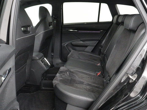 Škoda Enyaq iV 80 Sportline | SOH 94% | Panoramadak | Stoelverwarming | Memory | Adaptive cruise | Leder/Alcantara | Camera | Carplay | Keyless | DAB | Navigatie | Matrix LED