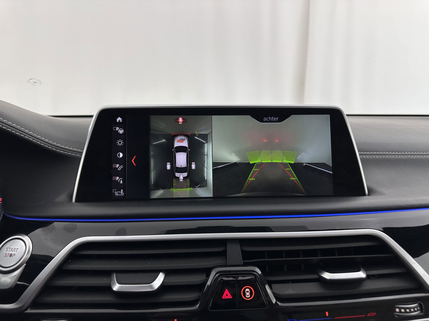 BMW 7 Serie 740Le xDrive iPerformance High Executive *PANO | HEAD-UP | ADAPTIVE-CRUISE | FULL-LED | MASSAGE | LEATHER | HARMAN/KARDON | MEMORY-PACK | BLIS | TOP-VIEW | ENTERTAINMENT | DAB+ | KE