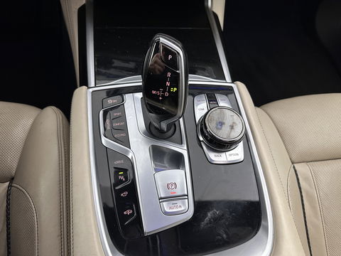 BMW 7 Serie 740Le xDrive iPerformance High Executive *PANO | HEAD-UP | ADAPTIVE-CRUISE | FULL-LED | MASSAGE | LEATHER | HARMAN/KARDON | MEMORY-PACK | BLIS | TOP-VIEW | ENTERTAINMENT | DAB+ | KE