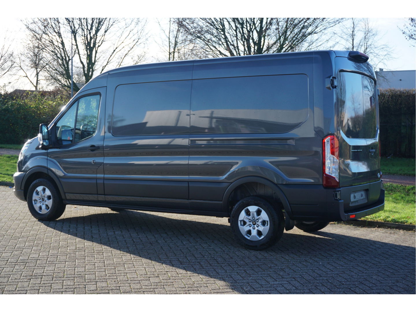 Ford Transit 350L L3H2 Trend AUT-10 RWD 165PK BPM VRIJ 3.5T Trekhaak, Navi, Adap. Cruise, 360° Cam!! NR. A257