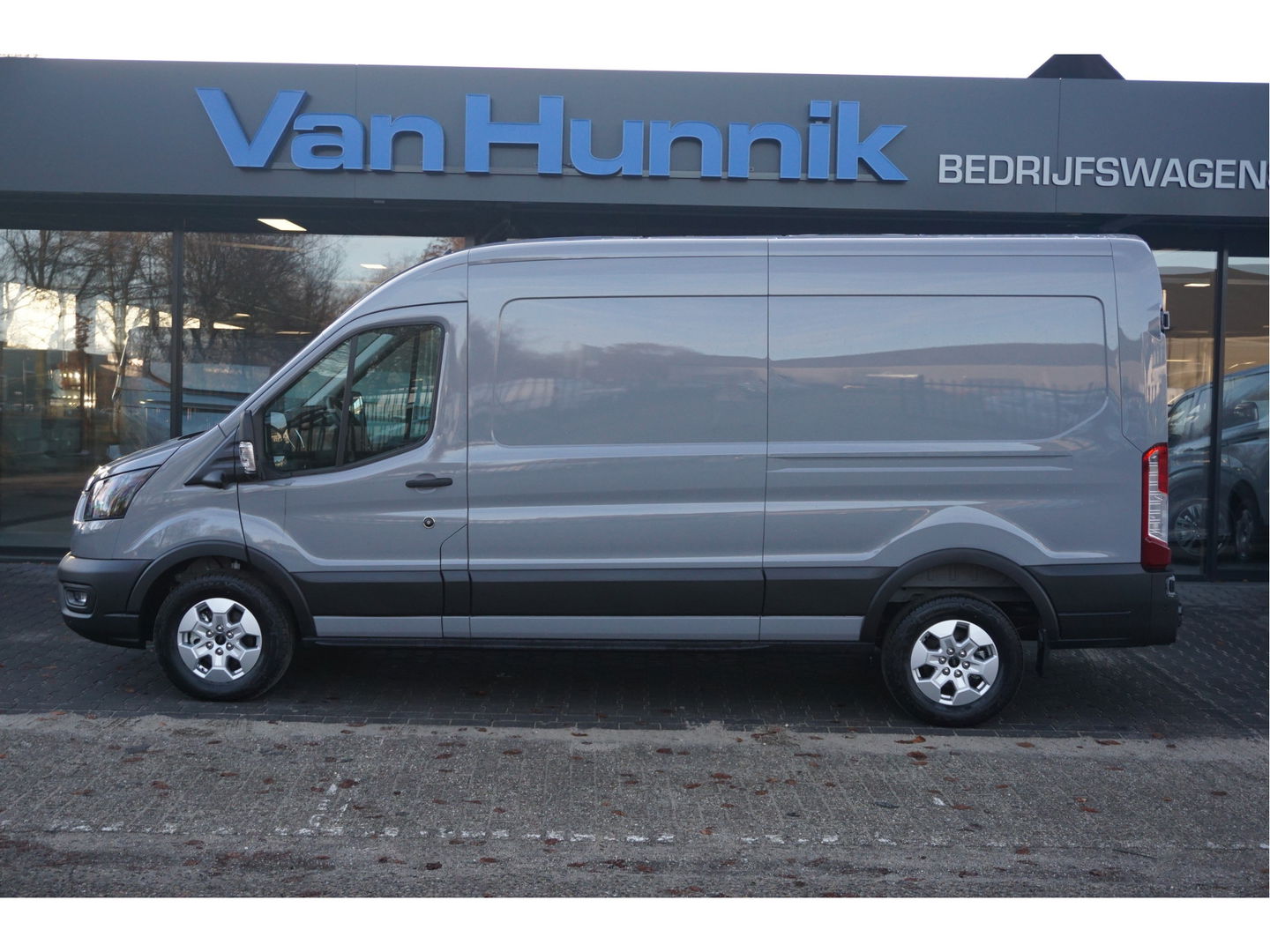 Ford Transit 350L L3H2 Trend AUT-10 RWD 165PK BPM VRIJ 3.5T Trekhaak, Navi, Adap. Cruise, 360° Cam!! NR. A273