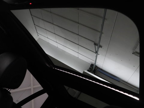 Mercedes-Benz C-Klasse 300e AMG Limited | SOH 91% | Panoramadak | 360 Camera | Stoelverwarming | Trekhaak | Carplay | Leder/Alcantara | Sfeerverlichting | Navigatie | Cruise control | Park Assist |