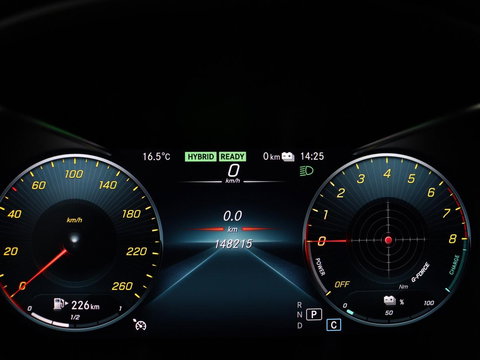 Mercedes-Benz C-Klasse 300e AMG Limited | SOH 91% | Panoramadak | 360 Camera | Stoelverwarming | Trekhaak | Carplay | Leder/Alcantara | Sfeerverlichting | Navigatie | Cruise control | Park Assist |