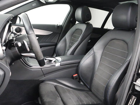 Mercedes-Benz C-Klasse 300e AMG Limited | SOH 91% | Panoramadak | 360 Camera | Stoelverwarming | Trekhaak | Carplay | Leder/Alcantara | Sfeerverlichting | Navigatie | Cruise control | Park Assist |