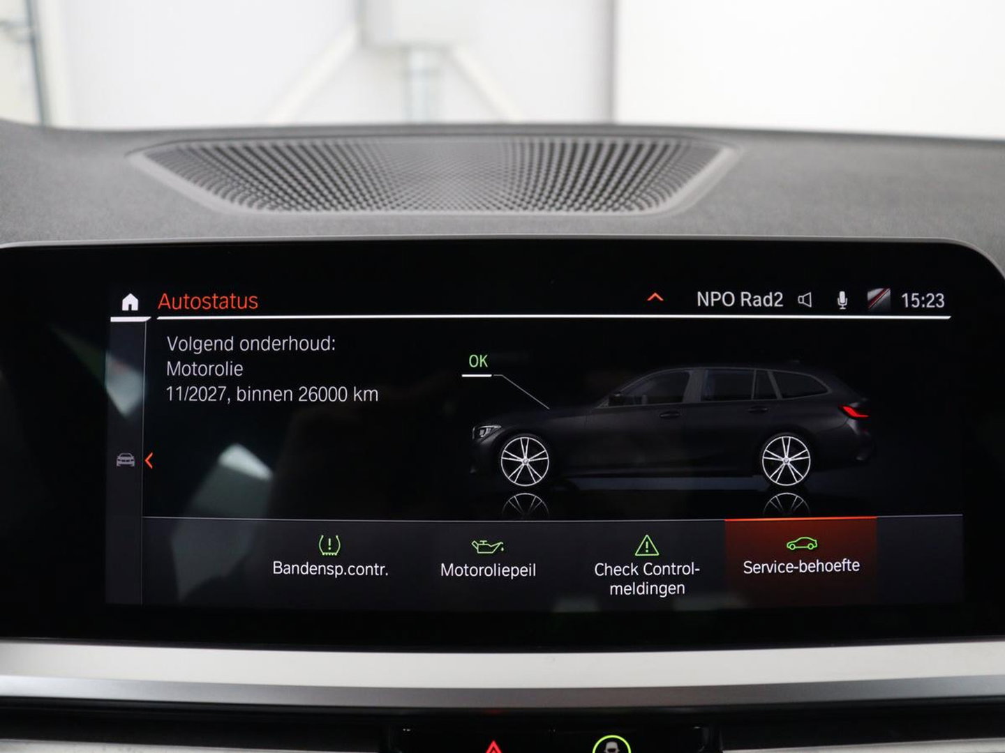 BMW 3 Serie 318i M Sport | Panoramadak | Stoelverwarming | Leder/Alcantara | Carplay | Live Cockpit | Sportstoelen | Full LED | Navigatie | Parkeerhulp | Climate control