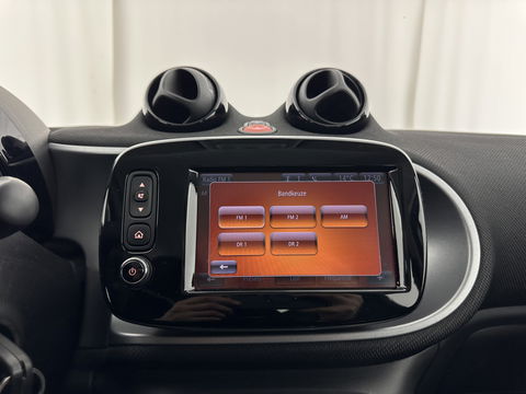 Smart Forfour EQ Business Solution 18 kWh [ 3-Fase ] (INCL.BTW) Aut. *NAVI-FULLMAP | LEATHER | ECC | CRUISE | HEATED-COMFORT-SEATS | 15"ALU*