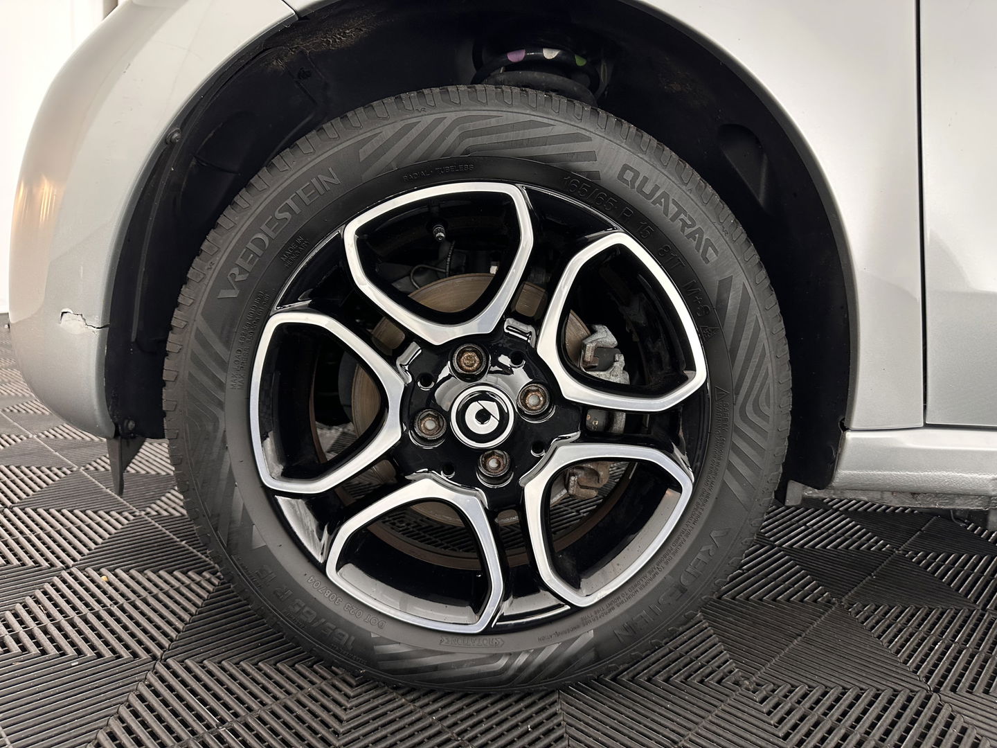 Smart Forfour EQ Business Solution 18 kWh [ 3-Fase ] (INCL.BTW) Aut. *NAVI-FULLMAP | LEATHER | ECC | CRUISE | HEATED-COMFORT-SEATS | 15"ALU*